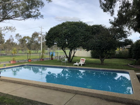 Wattle Motel - Sydney Tourism 1