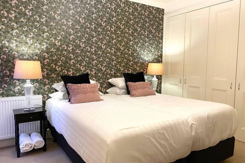 Wattle Terrace - Sydney Tourism 2