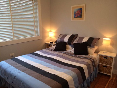 Watts @ Callala Beach-Pet Friendly - Sydney Tourism 2