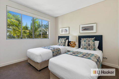 WAVE CULTURE 1204 - BEACH BLISS - Sydney Tourism 1