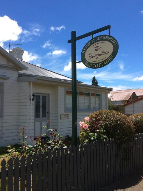 Westbury Gingerbread Cottages - Sydney Tourism 1
