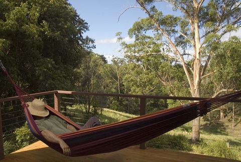 Whispering Valley Cottage Retreat - Sydney Tourism 0
