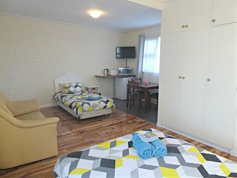 Whyalla Country Inn Motel - Sydney Tourism 1