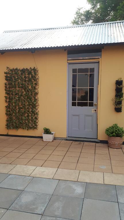 Willowgate Hall Luxury Hosted B&B - Sydney Tourism 1