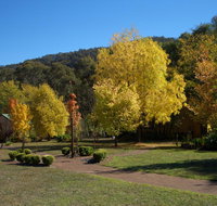 Willowlake Cottages