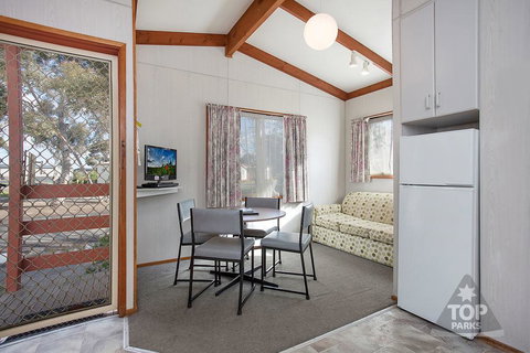 Wimmera Lakes Caravan Resort - Sydney Tourism 3