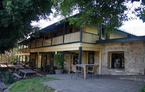 Wisemans Inn - Sydney Tourism 0