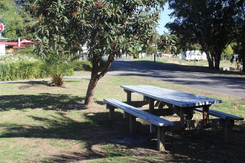 Wonky Stables Holiday Park - Sydney Tourism 3