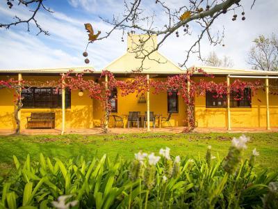 Woolshed Hill Estate - Sydney Tourism 0