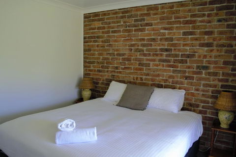 Woolshed Hill Estate - Sydney Tourism 3