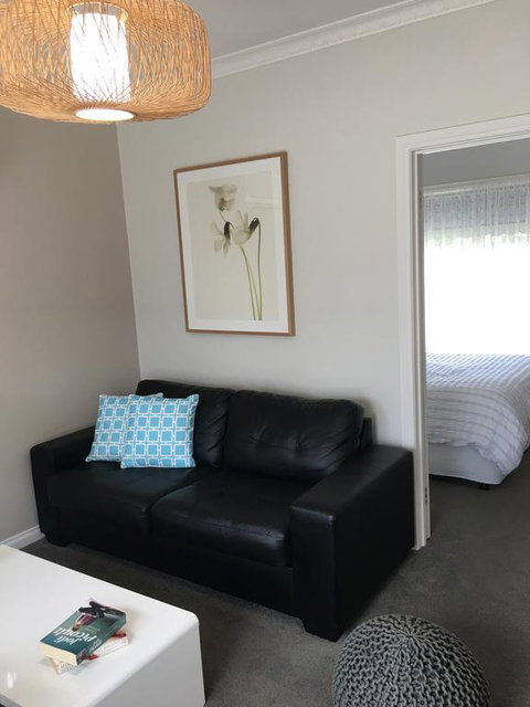 Wypinga B&B - Pet Friendly - Sydney Tourism 1