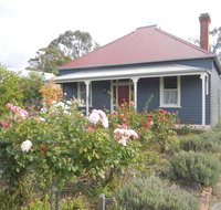 Yarram Cottage Art and Accommodation - Sydney Tourism
