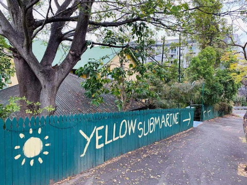 Yellow Submarine Backpackers - Sydney Tourism 0