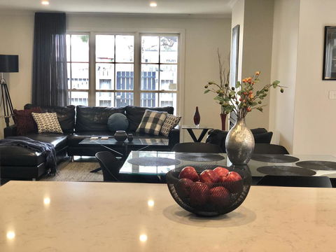 Your Home Away From Home - Sydney Tourism 0