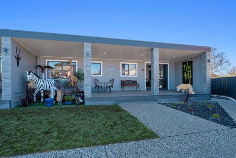 Zoo Villas: Villa Giraffe - Central Wynyard - Sydney Tourism 2