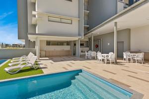 Direct Hotels - Aquarius Kawana - Sydney Tourism 3