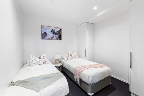 A 2BR Apt Near Shrine Of Remembrance FREE Parking - Sydney Tourism 3