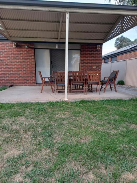A Beautiful And Spacious Home. - Sydney Tourism 2