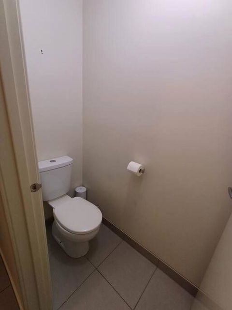 A Beautiful And Spacious Home. - Sydney Tourism 4