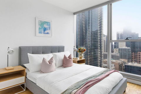 A Chic & Lovely 2BR Apt CBD With City Views - Sydney Tourism 0