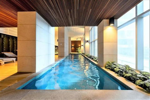 A Chic & Lovely 2BR Apt CBD With City Views - Sydney Tourism 2