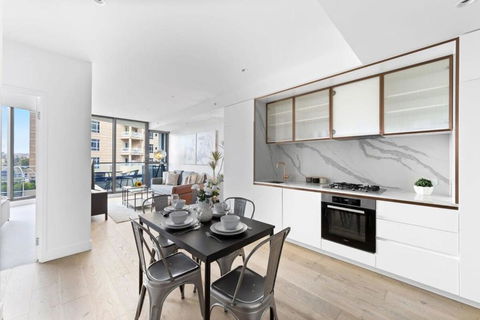 A Stylish 2BR Apt In The Heart Of Chapel Street - Sydney Tourism 2