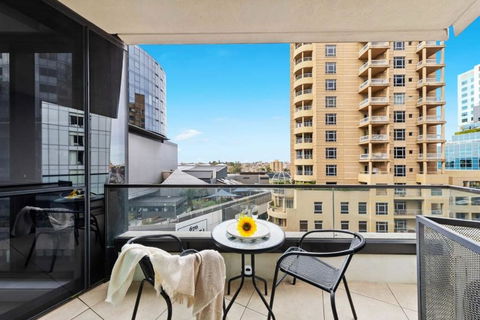 A Stylish 2BR Apt In The Heart Of Chapel Street - Sydney Tourism 4