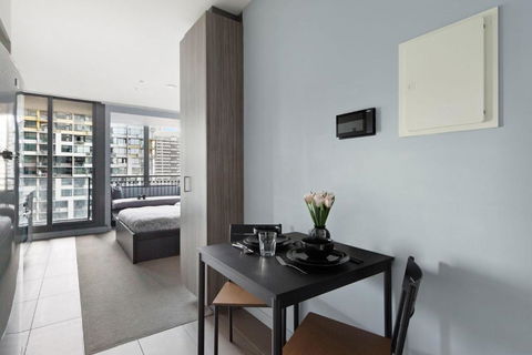 A Stylish Studio Right Next To Southern Cross - Sydney Tourism 3