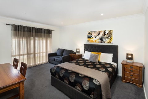 Addison Motor Inn - Sydney Tourism 1