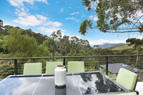 Aisling View - Sydney Tourism 1