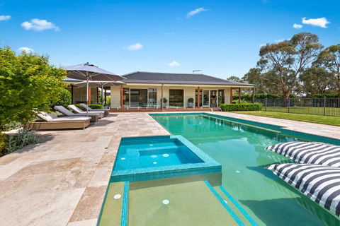 Amaroo Luxury Family Resort Mornington Peninsula - Sydney Tourism 1