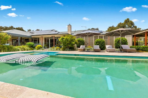 Amaroo Luxury Family Resort Mornington Peninsula - Sydney Tourism 0