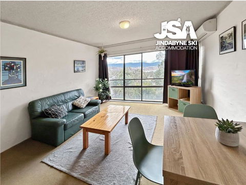 Alpine Mountain View Kirwan 10 - Sydney Tourism 0