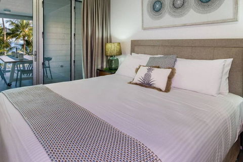 Aqua Aura - Bask In Beachfront Living - Sydney Tourism 2