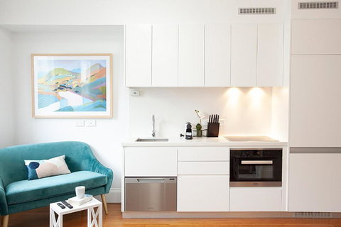 Art Deco Designer Studio In Lewisham - Sydney Tourism 2