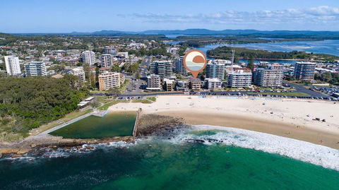 At The Beach, Debra Court Unit 5 - Sydney Tourism 1