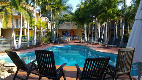 At Beach Court Holiday Villas - Sydney Tourism 0