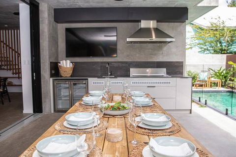 Azure Port Douglas - Luxurious & Modern - Sydney Tourism 2