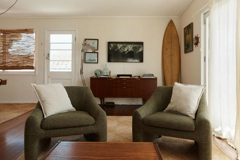 BAY PROPERTIES . The Sailor Shack - Sydney Tourism 1