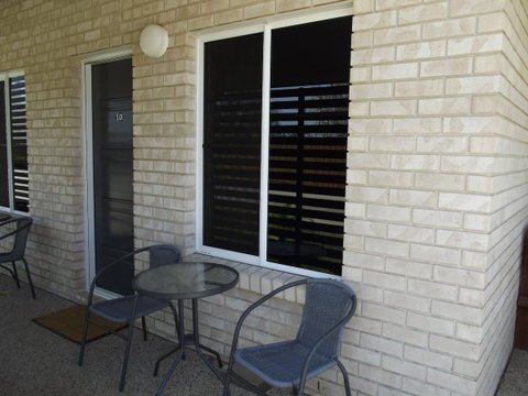 Emerald Park Motel - Sydney Tourism 12