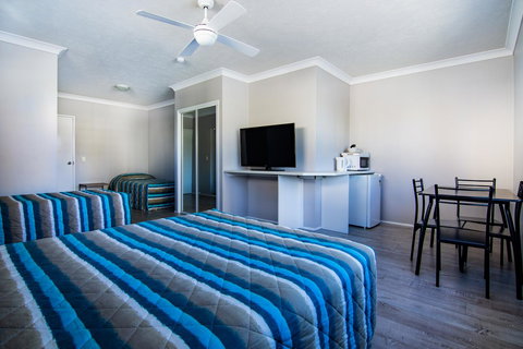 Burleigh Gold Coast Motel - Sydney Tourism 2
