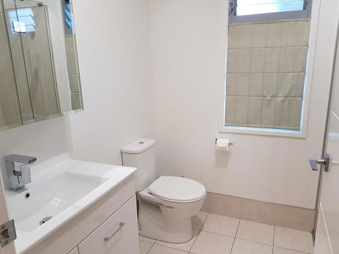 Bee-Haven Cottage - Sydney Tourism 9