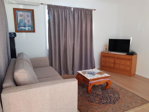 Bee-Haven Cottage - Sydney Tourism 5