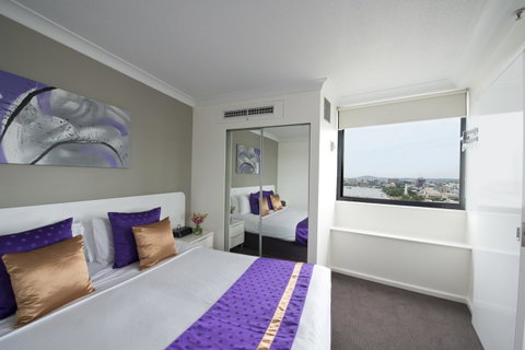Park Regis North Quay - Sydney Tourism 7