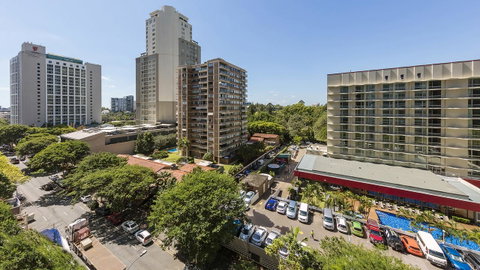 Apartments @ 212 Margaret - Sydney Tourism 1