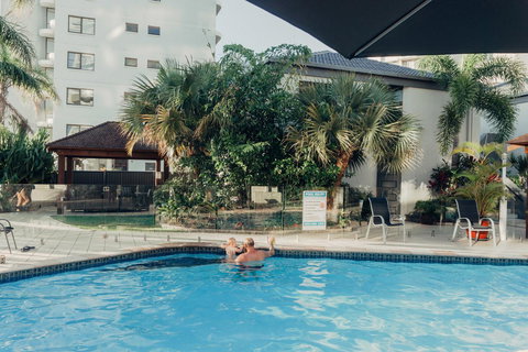 Burleigh Palms Holiday Apartments - Sydney Tourism 34