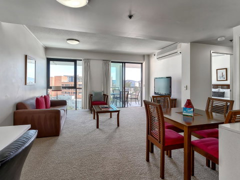 Flynn Brisbane - Sydney Tourism 31