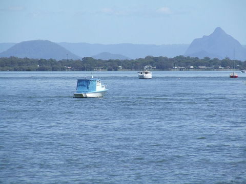 Spacious Family Unit With Incredible Views. - Sydney Tourism 3
