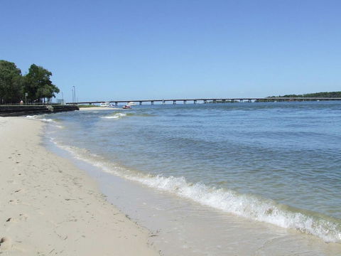 Spacious Family Unit With Incredible Views. - Sydney Tourism 10