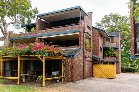Spacious Family Unit With Incredible Views. - Sydney Tourism 2